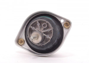 Подушка двигателя 22 11 1 092 896 BMW