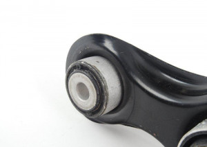 Рычаг подвески 33 32 6 770 749 BMW