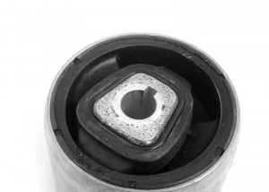 Сайлентблок 31 12 6 768 818 BMW