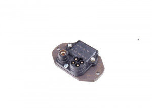Блок управления двигателем A 002 545 18 32 MERCEDES BENZ