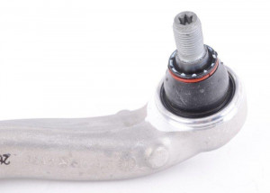 Рычаг подвески A 204 330 68 11 MERCEDES BENZ