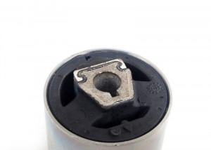 Сайлентблоки подвески (комплект) 31 12 0 307 882 BMW