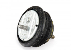 Подушка двигателя 11 81 1 139 019 BMW